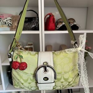 Coach Lime Green SoHo Bag 🍋‍🟩🍒